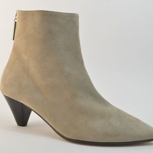 Stuart Weitzman Pyramid Brownstone Suede Boots